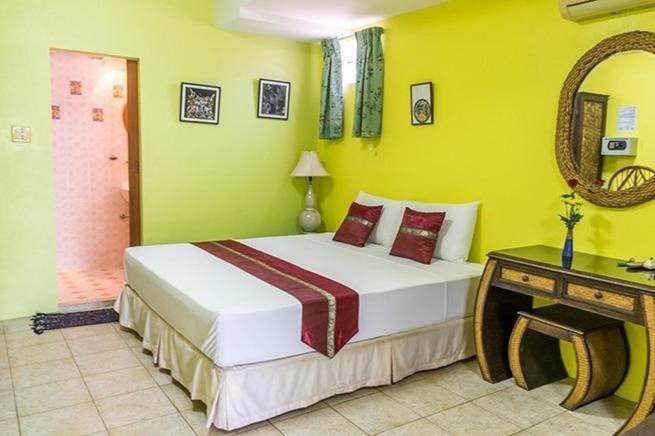 Chez Charly Bungalow Nai Yang Beach Екстериор снимка