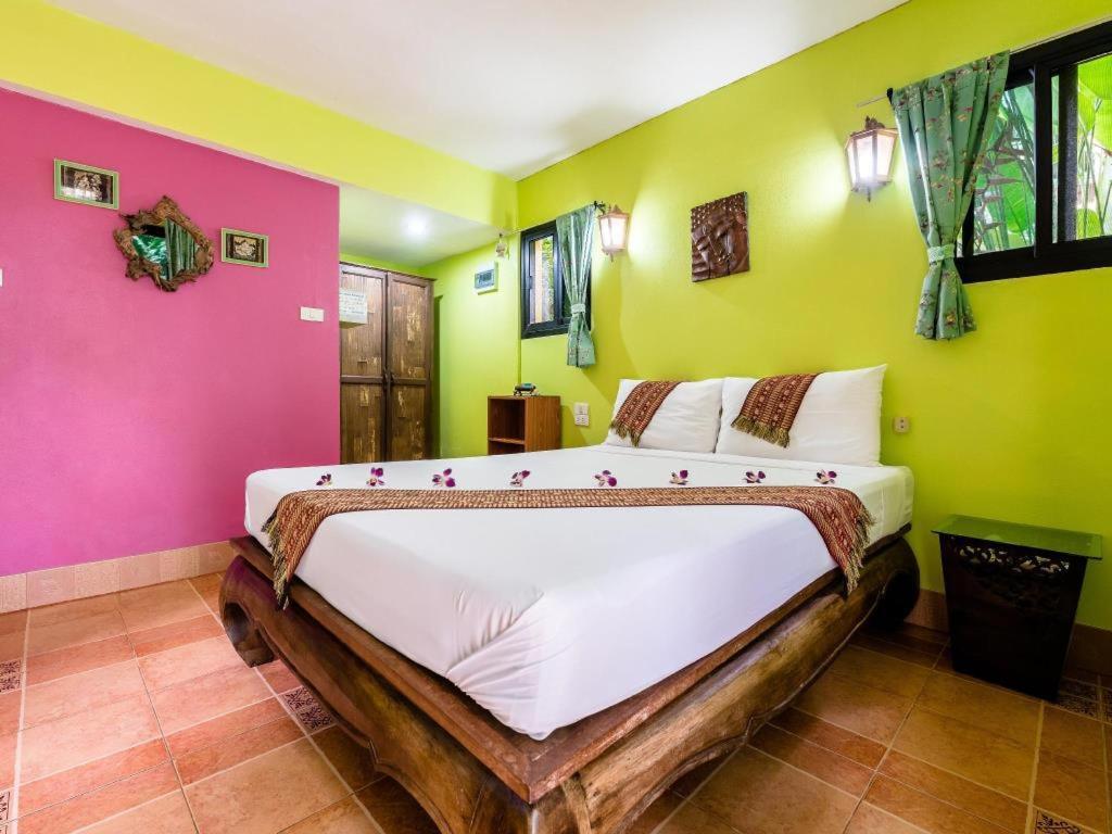 Chez Charly Bungalow Nai Yang Beach Екстериор снимка
