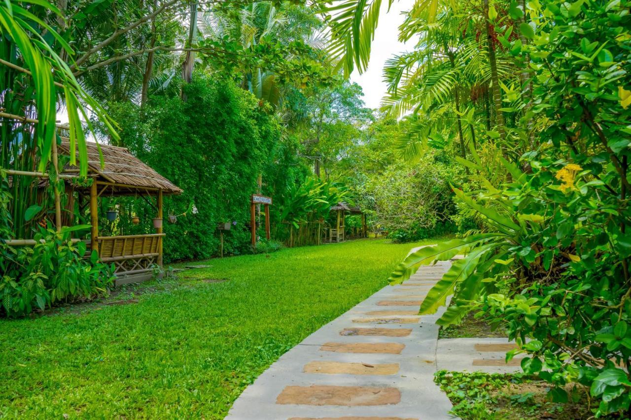 Chez Charly Bungalow Nai Yang Beach Екстериор снимка